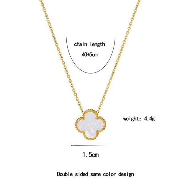 Jewelry - White clover necklace